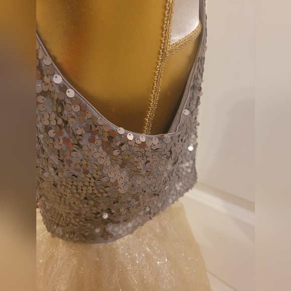 Express sequin crop top - Picture 3 of 3